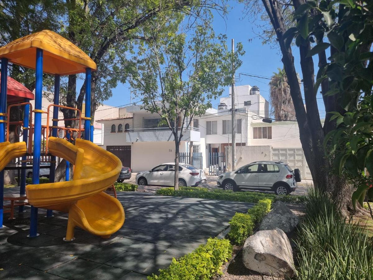 Hotel Residencia Ximatario Querétaro Esterno foto