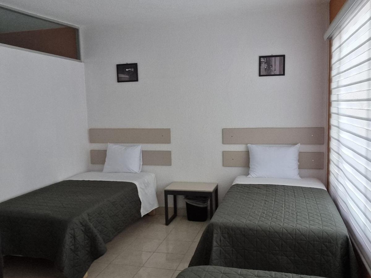 Hotel Residencia Ximatario Querétaro Esterno foto