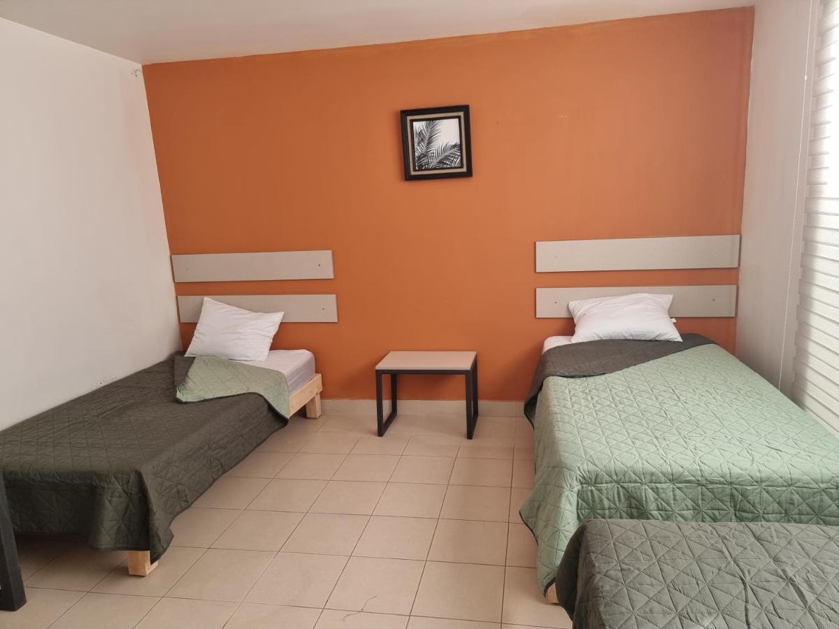 Hotel Residencia Ximatario Querétaro Esterno foto